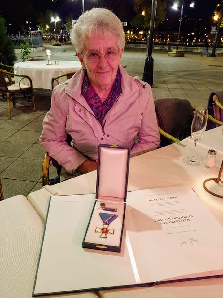 Dr. Csiszér Eszter kitüntetése